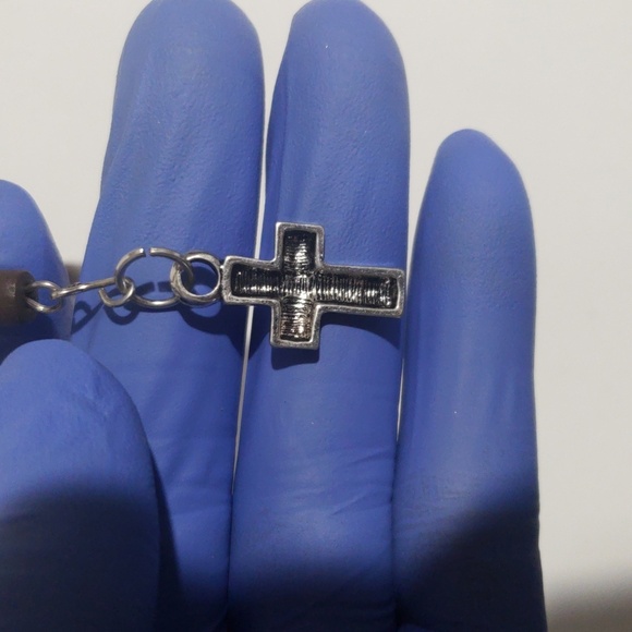 Silver & Brown Beaded Cross Pendant Necklace – Elegant Women's Fashion Jewelry - Picture 7 of 8